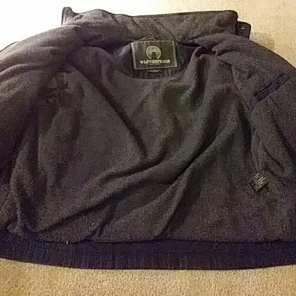 Weatherproof winter jacket - Picture 4 of 5
